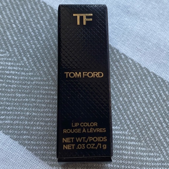Tom Ford lip color mini lipstick 16 Scarlet Rouge - Picture 10 of 10